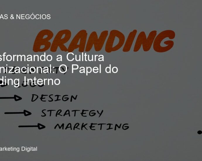 Colaboradores engajados em uma discussão sobre branding interno